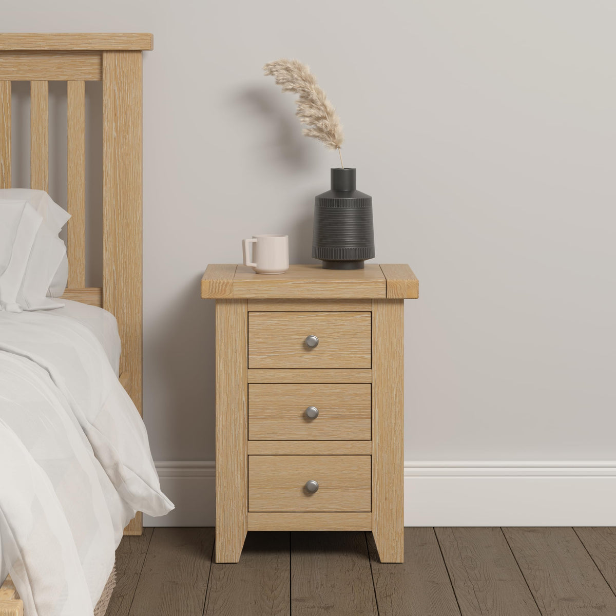 Seconique Windsor 3 Drawer Bedside in Natural Oak