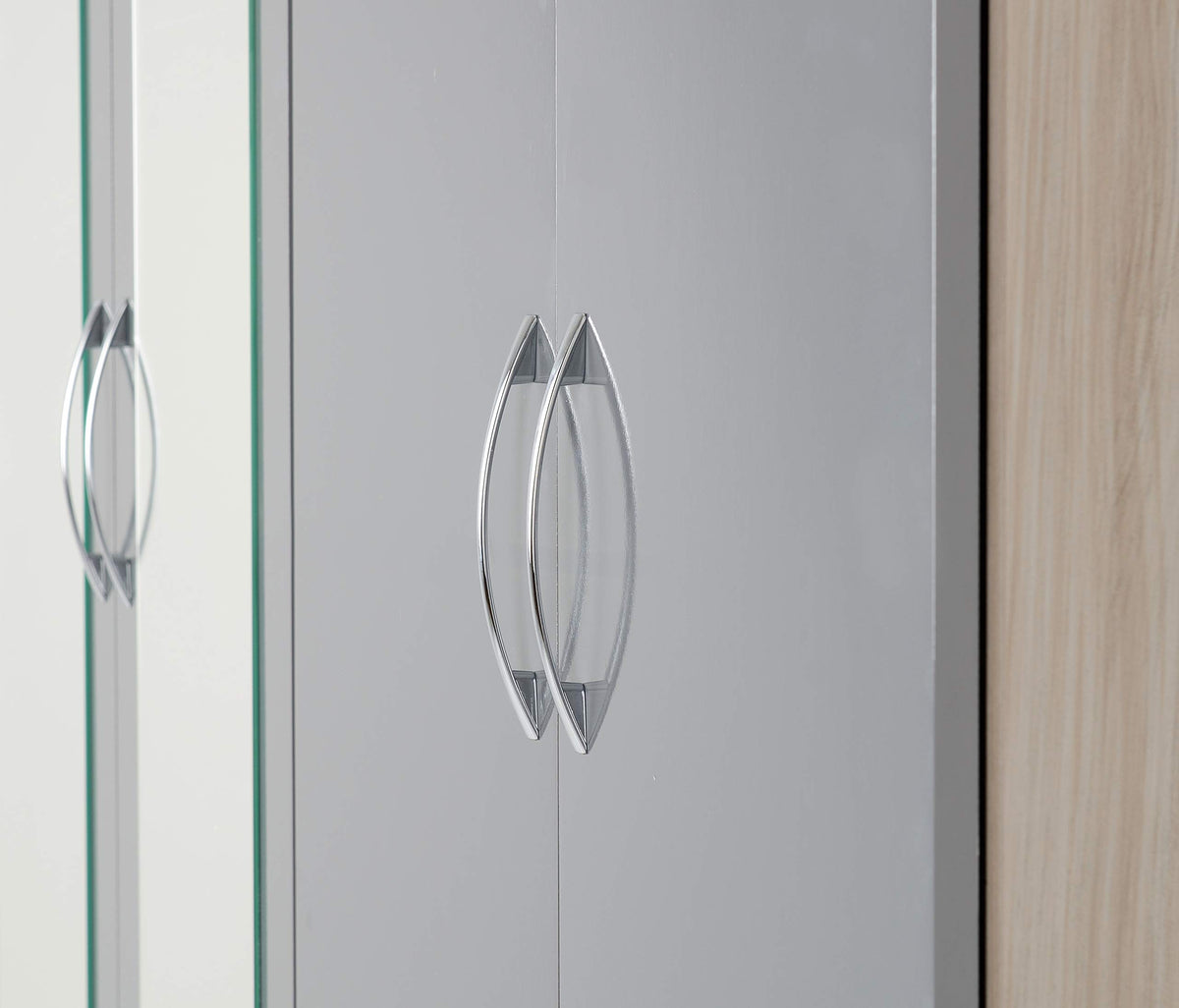 Seconique Nevada 4 Door 2 Drawer Mirrored Wardrobe in 3D Effect Grey