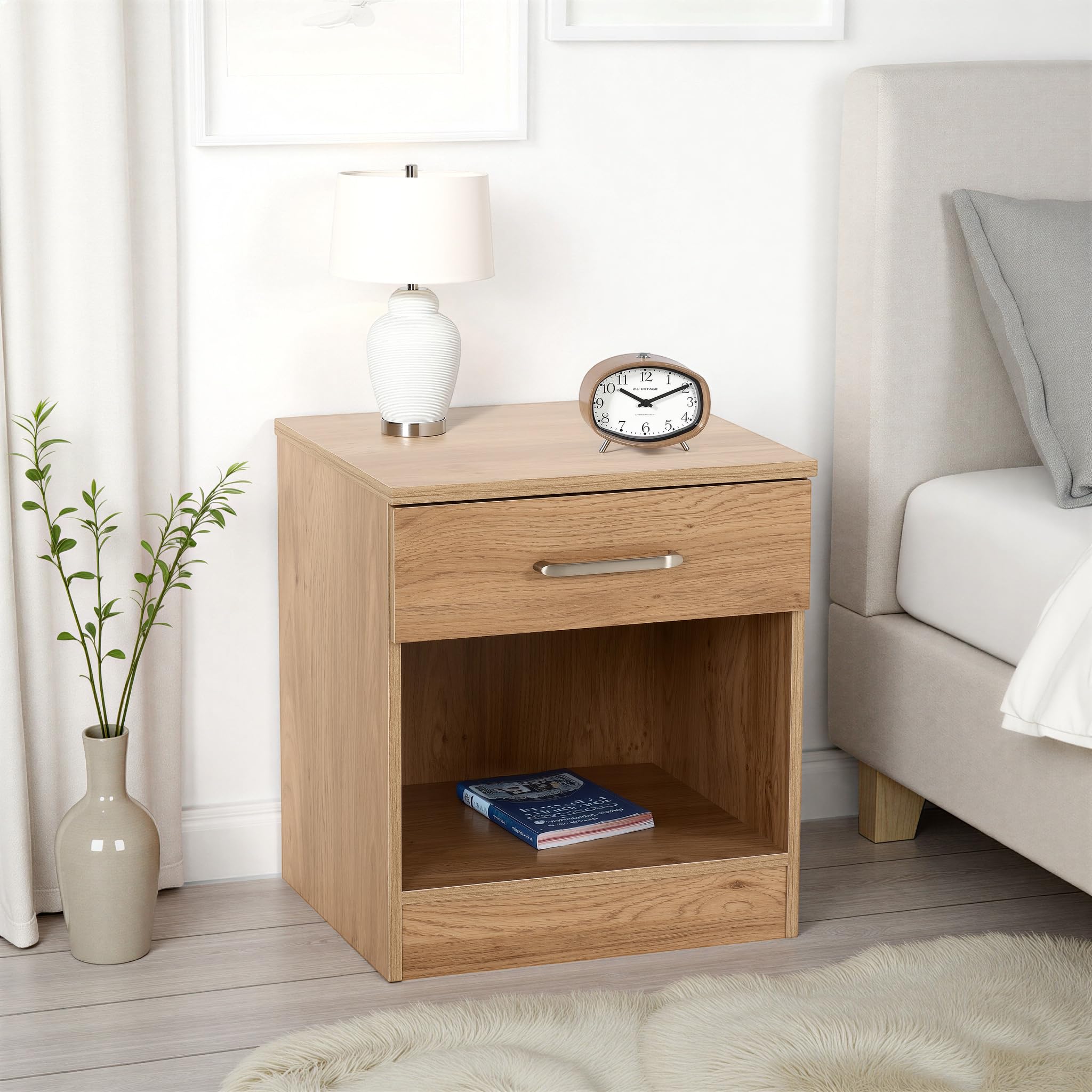 Seconique Dakota 3 Drawer Bedside