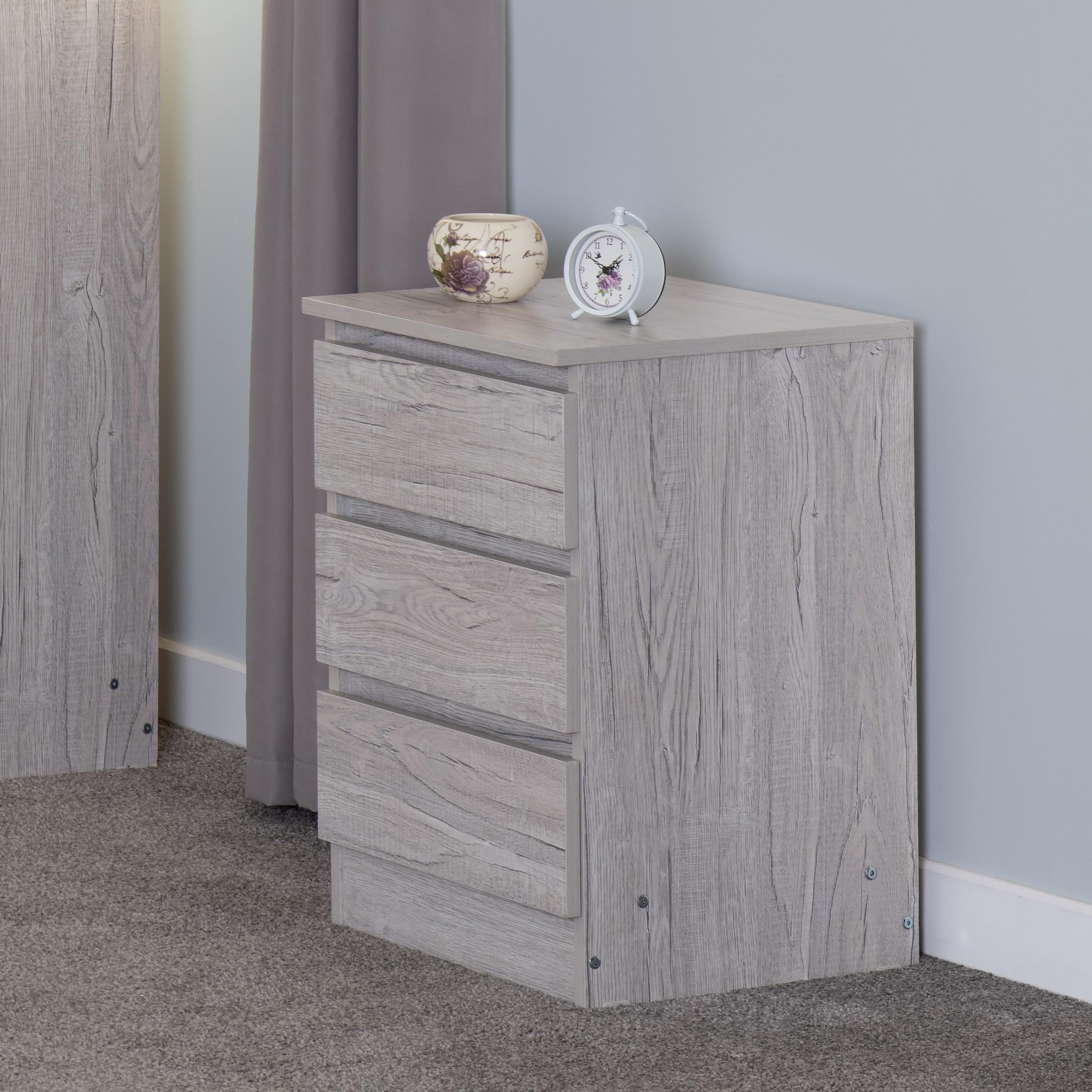 Seconique Malvern 3 Drawer Bedside in Urban Snow