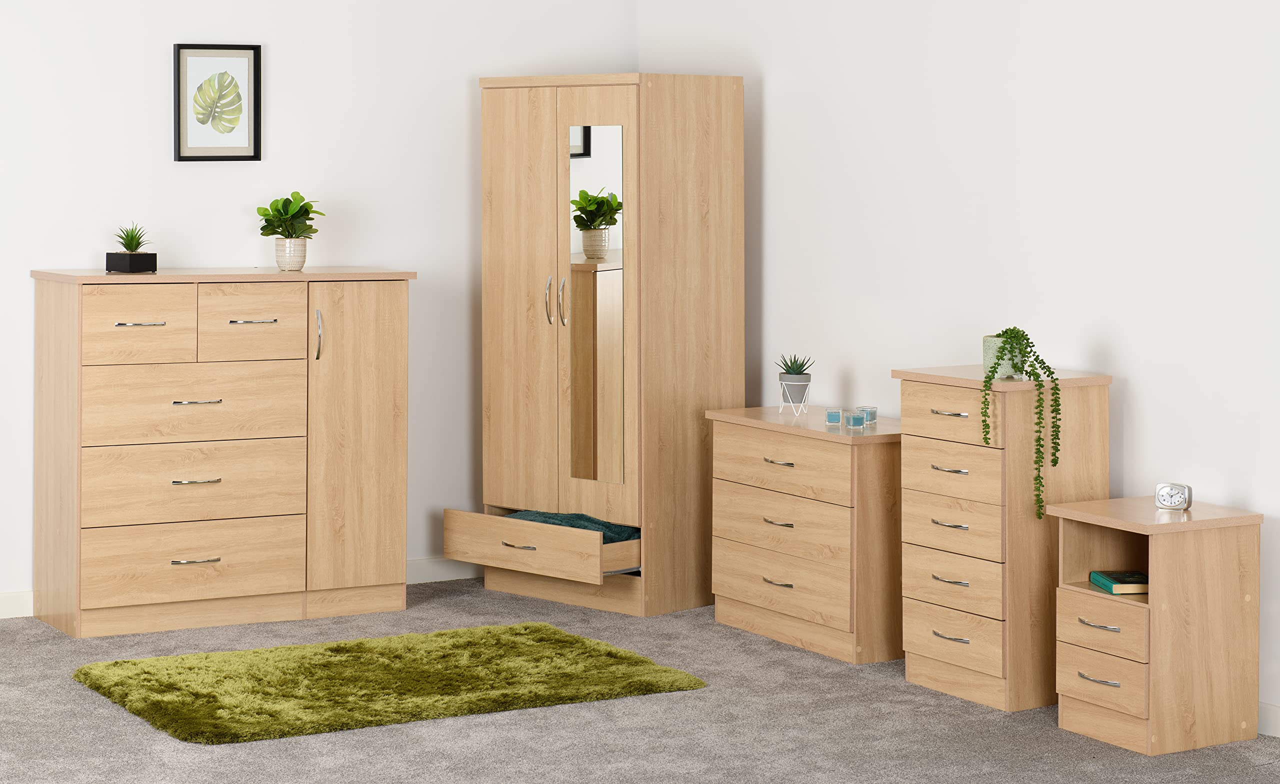 Seconique Nevada 5 Drawer Narrow Chest Nevada 5 Drawer Narrow Chest