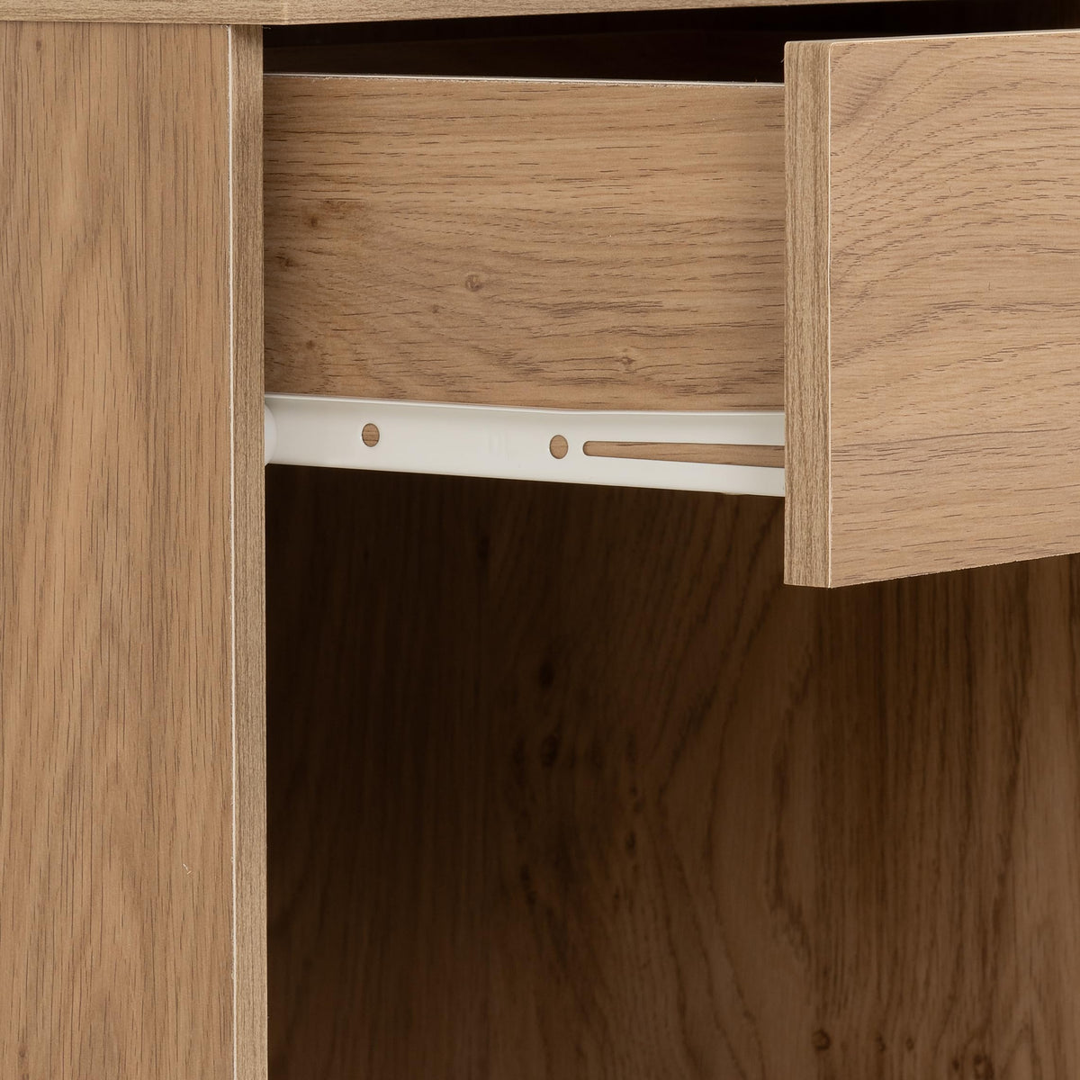 Seconique Dakota 3 Drawer Bedside
