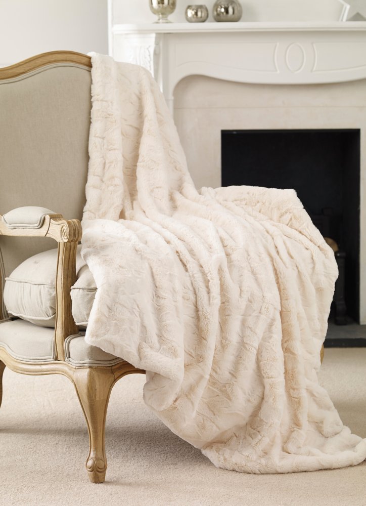 Faux Fur Luxury Throw - Oyster
