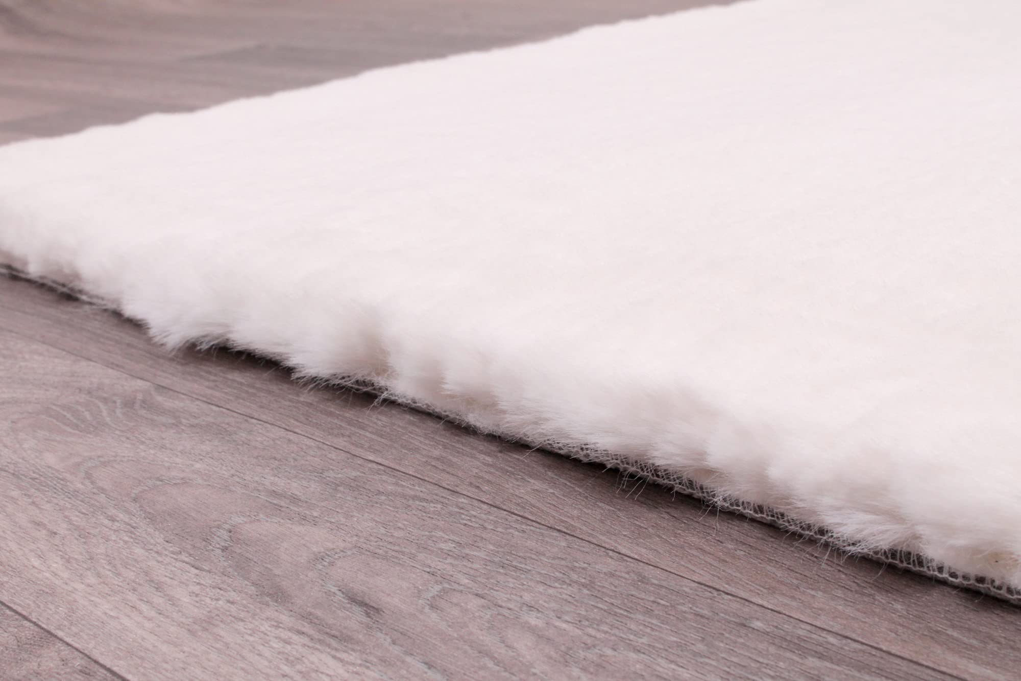 Lord of Rugs Lux Faux Fur Rug for Bedroom Dining Living Room Carpet Super Soft Fluffy Plush Plain Modern Floor Shaggy Rug
