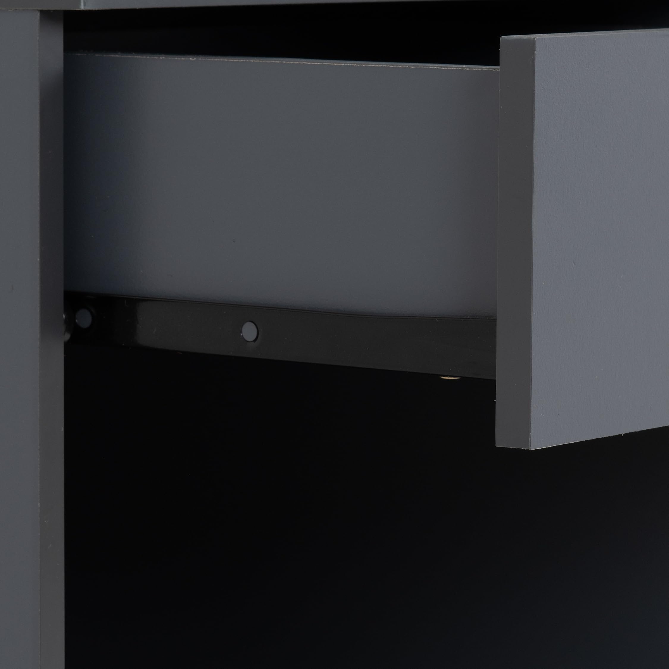 Seconique Dakota 3 Drawer Bedside