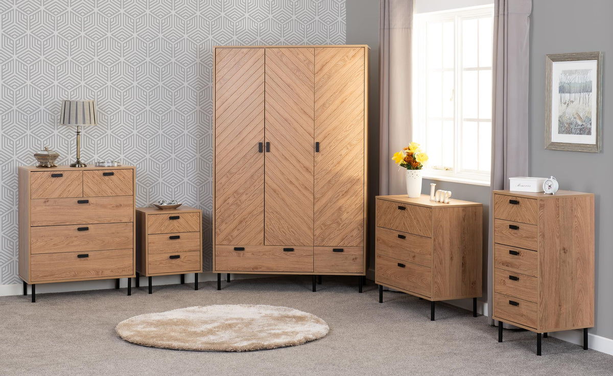 Seconique 5 Drawer Chest, Engineered Wood, Medium Oak Effect, W 485mm x D 400mm x H 935mm