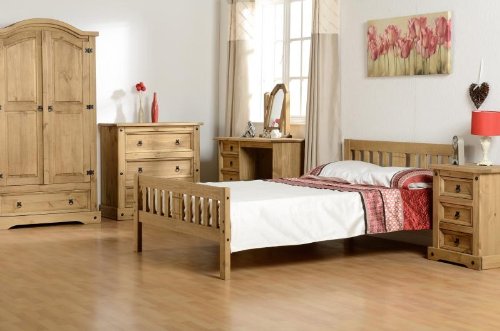 sec Corona 3 Drawer Bedside Chest in Distressed Waxed Pine